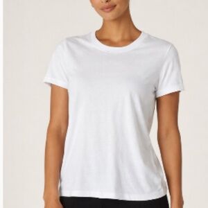 Beyond Yoga white tee